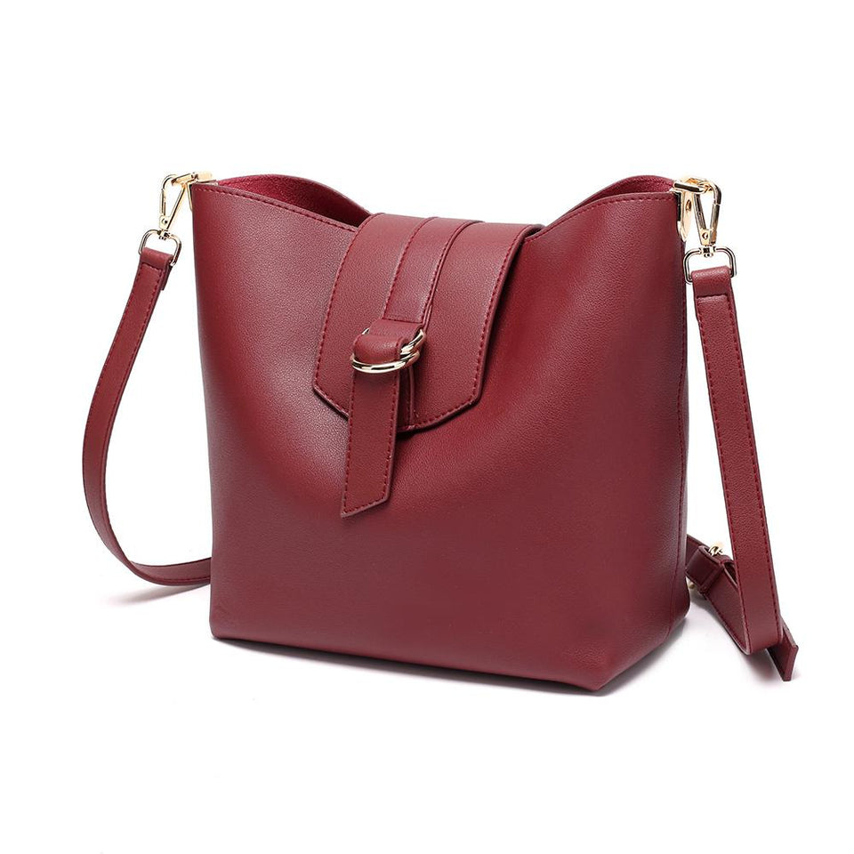 Belted flapover faux leather 2-in-1 bag in Wine red