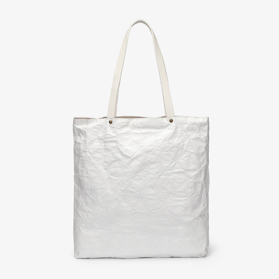 Creased PU leather shopper bag in white